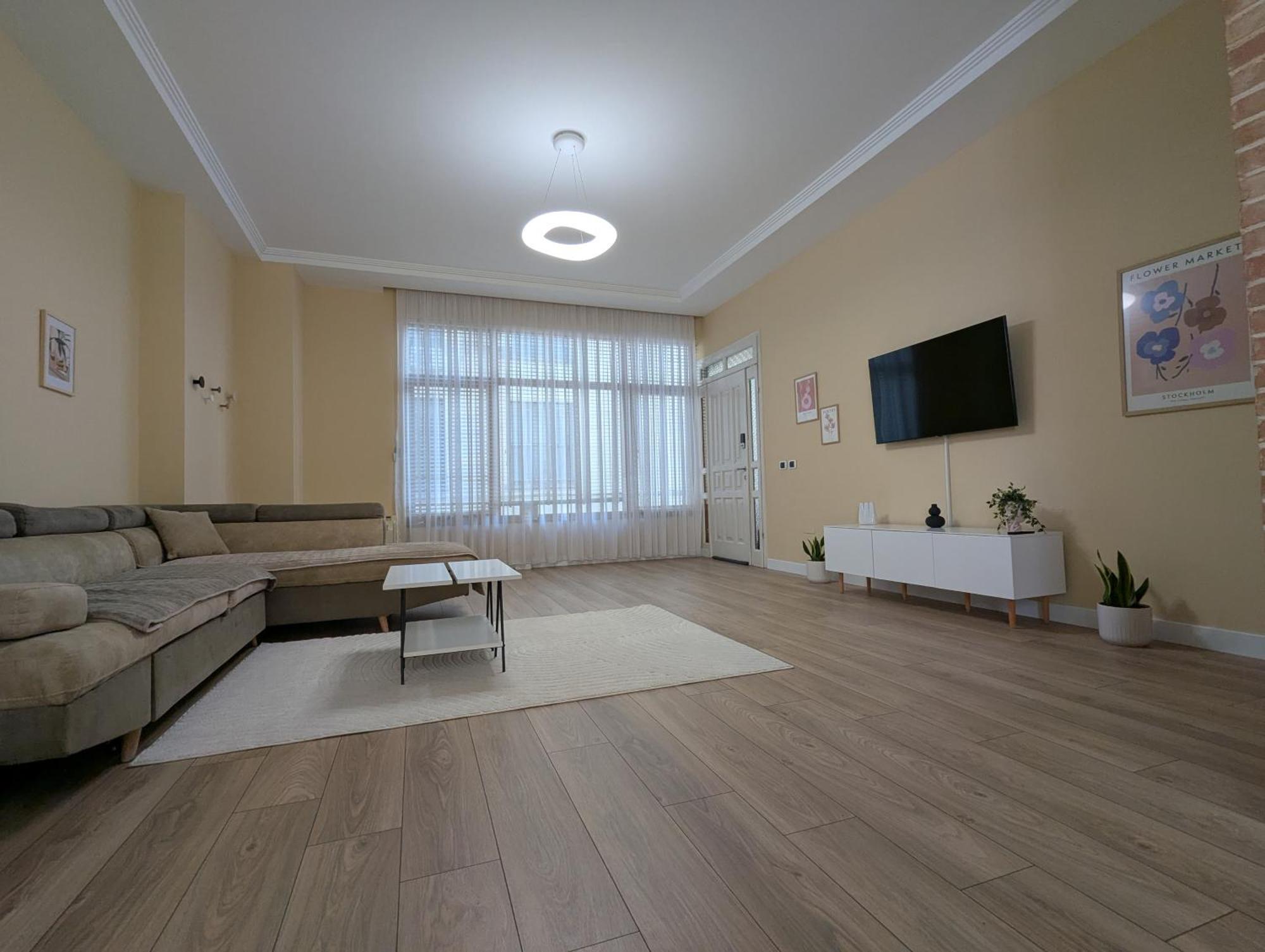 9-2b Apartament